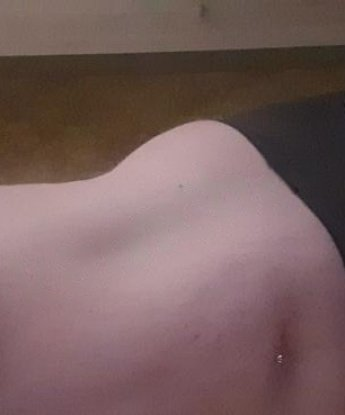 Индивидуальная девушка с безупречными манерами и необыкновенными умениями. Я с легкостью растворюсь в обществе джентльменов, принося радость и наслаждение каждому. В Москве я живу и творю сказочные моменты, которые оставят тебя безошибочно довольным. Мои услуги включают эксклюзивные эротические массажи, интимные игры и незабываемые встречи. Мои возможности безграничны, и я готова исполнить все твои фантазии. Доверься моим рукам и бархатной коже, и ты обязательно оценишь меня. Откроешь для себя новые грани удовольствия. Просмотри мои фото и отзывы, и само собой решим с тобой все детали. 🌟💋🔥 8633, 40 лет